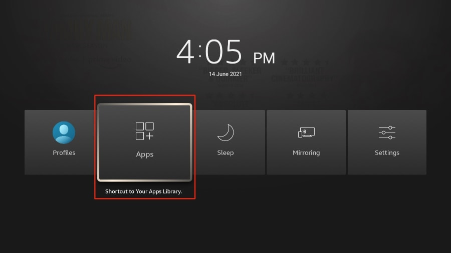 Um auf TiviMate auf dem Firestick zuzugreifen, halten Sie die Home-Taste gedrückt und wählen Sie dann „Apps“ aus dem Menü.